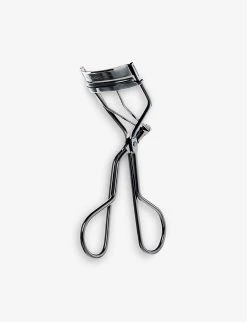 MAC Carine Roitfeld Lash Curler