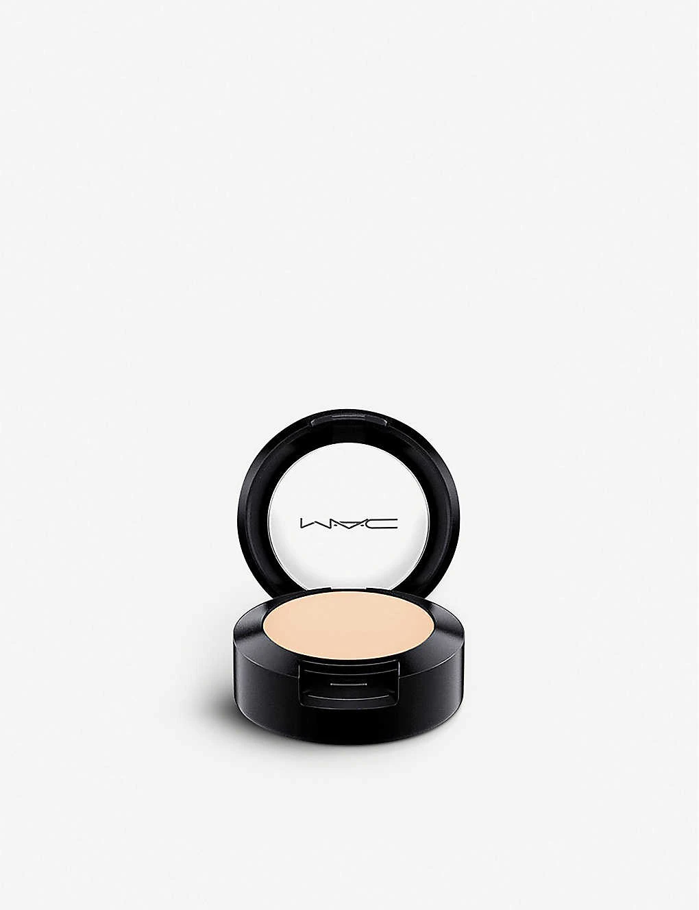 MAC Studio Finish Concealer SPF 35 Nc48 4 MAC Studio Finish Concealer SPF 35 Nc48 - Image 2