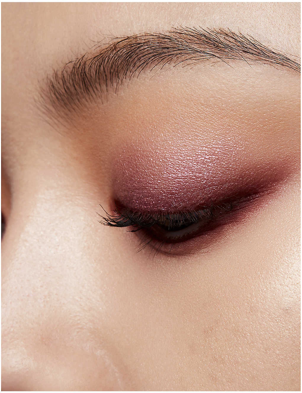 MAC Lunar Luck Limited-edition Eyeshadow Palette 5.4g 7 MAC Lunar Luck Limited-edition Eyeshadow Palette 5.4g - Image 5